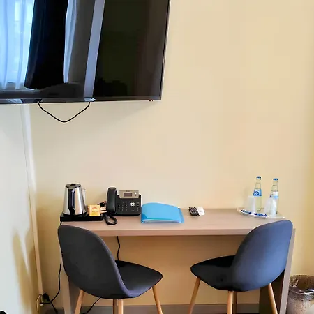 Des Postes Szálloda 3*