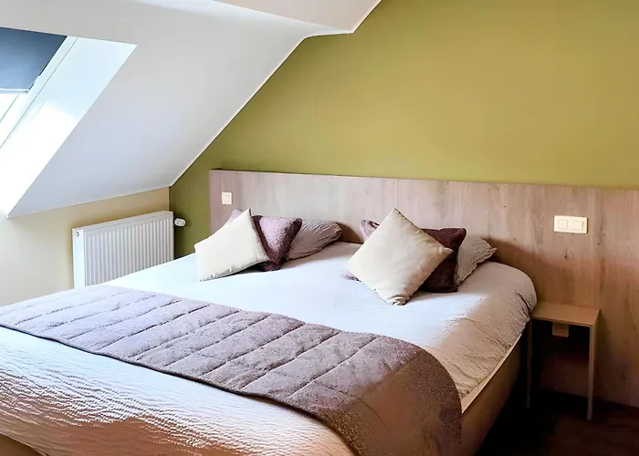 Des Postes 3* Houffalize